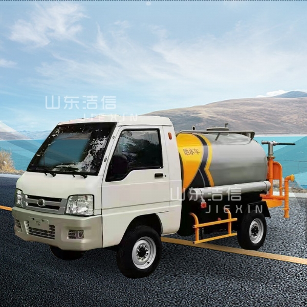 電動(dòng)四輪灑水車組成