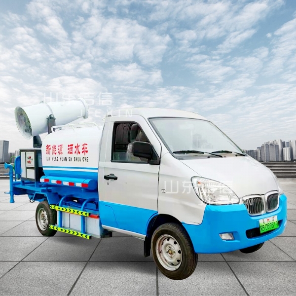 電動四輪霧炮灑水車功能
