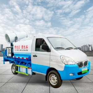 電動四輪霧炮灑水車